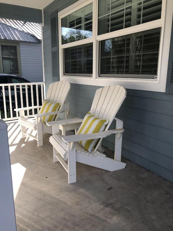 סיינט אגוסטין Modern, Upscale, And New Blue Bungalow In The Heart Of Downtown St Augustine מראה חיצוני תמונה