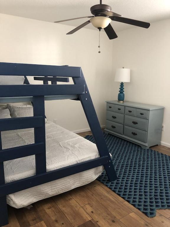 סיינט אגוסטין Modern, Upscale, And New Blue Bungalow In The Heart Of Downtown St Augustine מראה חיצוני תמונה